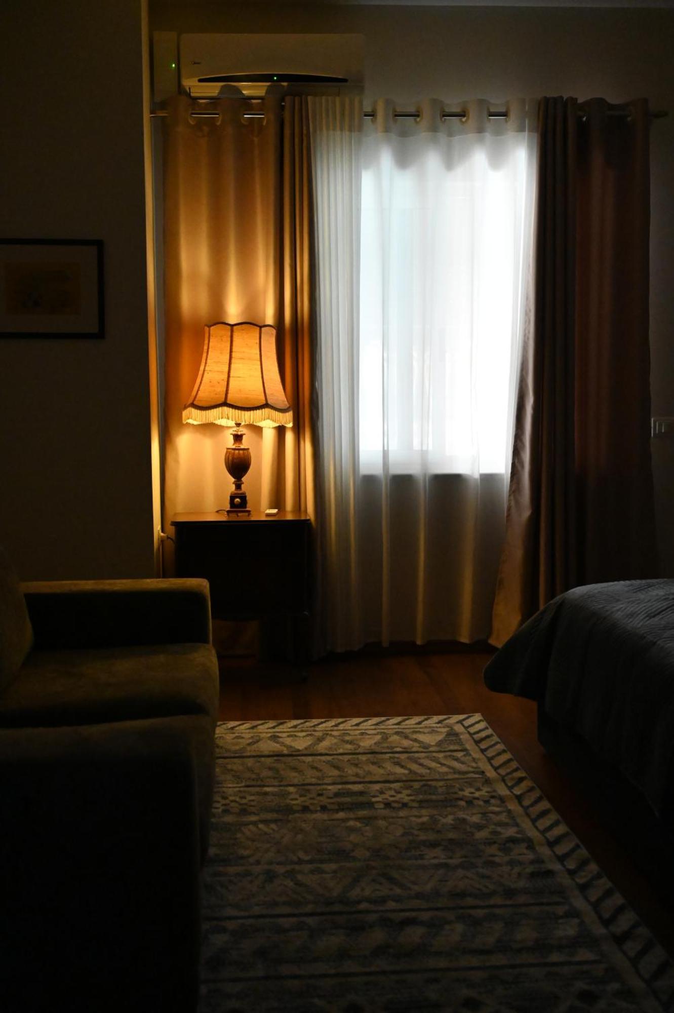 Niche Boutique Hotel Tirana Exterior foto
