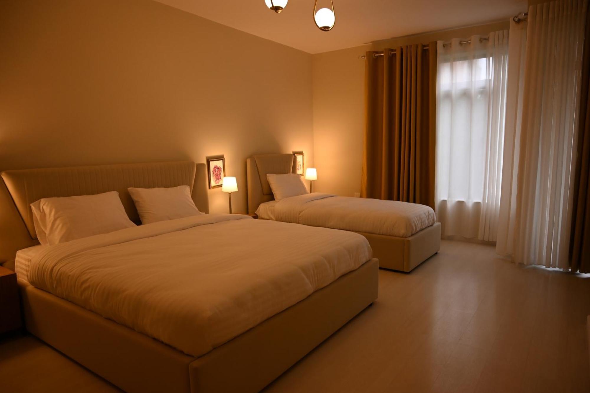 Niche Boutique Hotel Tirana Exterior foto